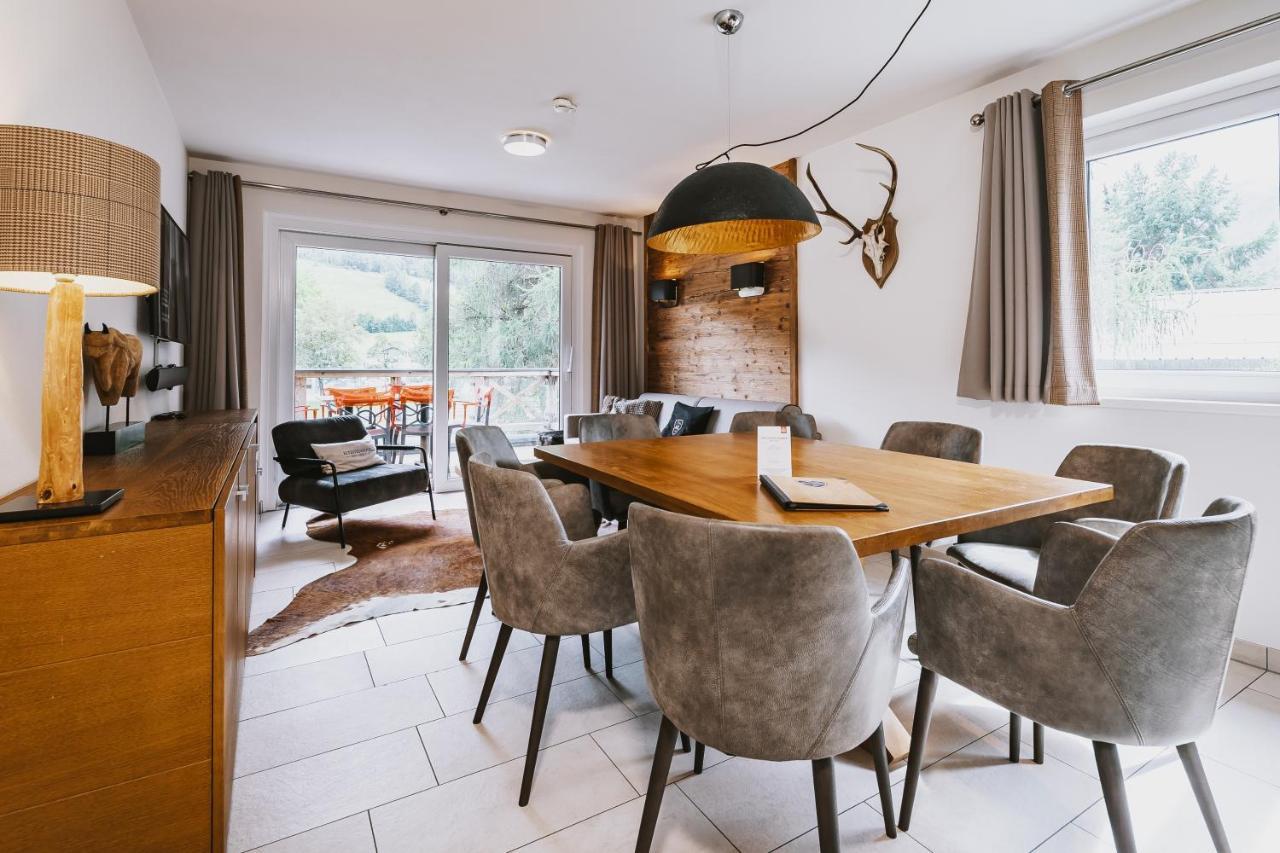 Avenida Mountain Lodges คาพรูน ภายนอก รูปภาพ